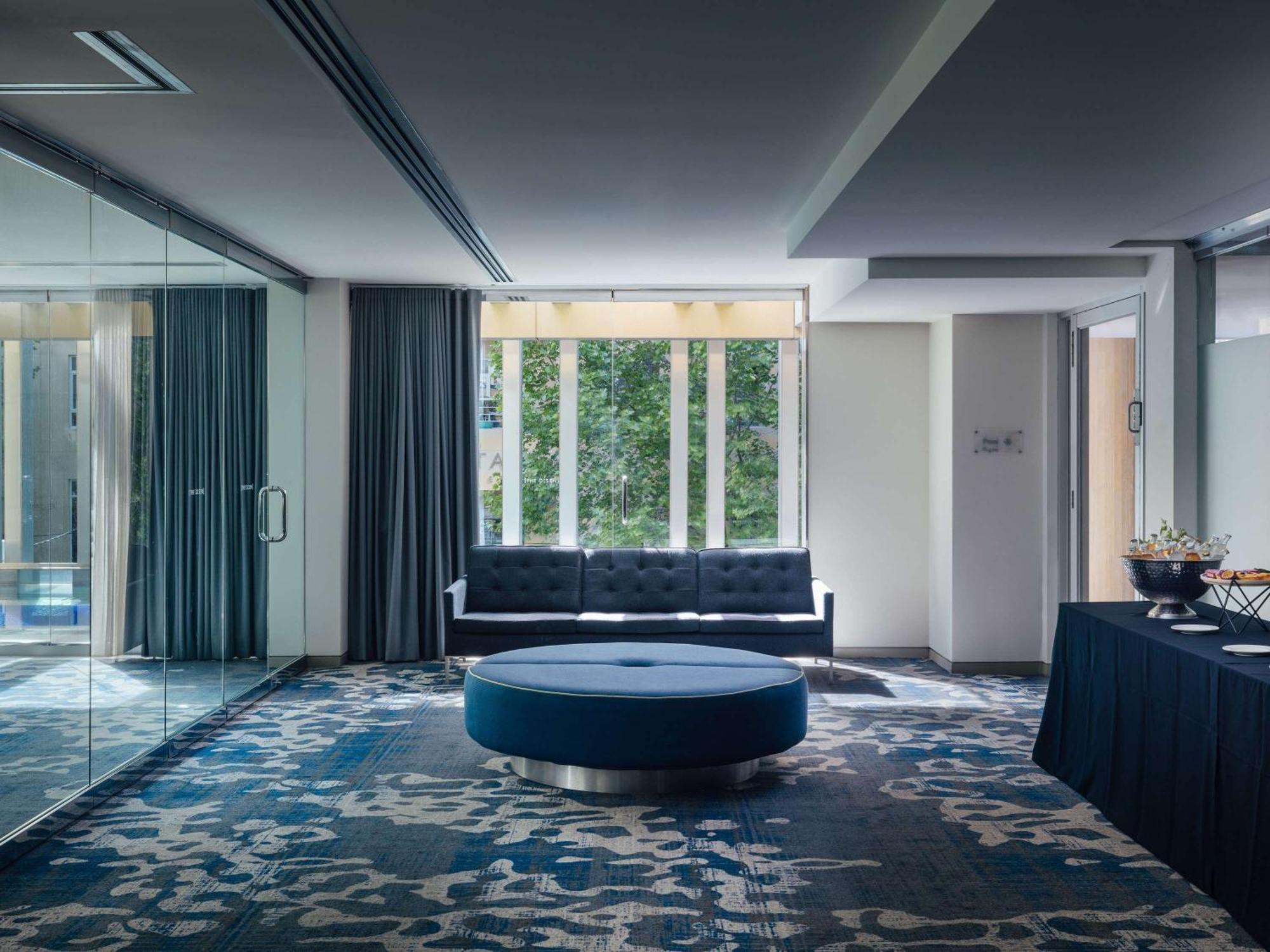 The Olsen Melbourne Art Series Zewnętrze zdjęcie The interior of the hotel